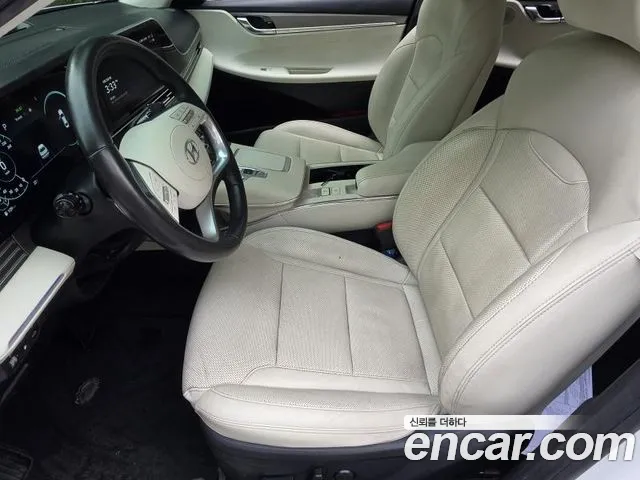 Hyundai Grandeur (New) Hybrid — Фото автомобиля 10