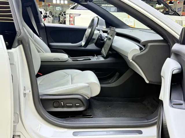 Nio ET5 Touring — Фото автомобиля 17