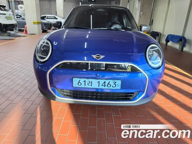 MINI Cooper — Фото автомобиля 3