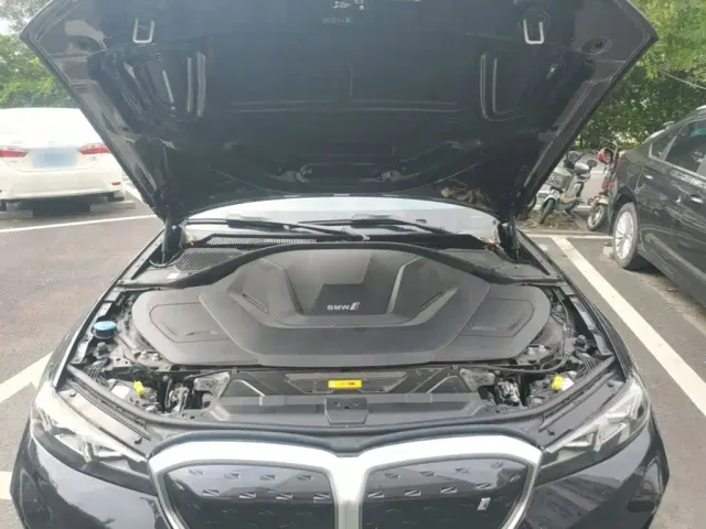 BMW i3 — Фото автомобиля 19