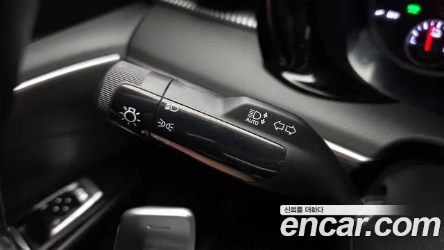 Kia K5 Prestige — Фото автомобиля 28
