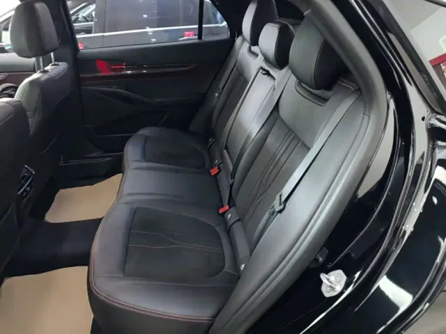 Ford Mondeo — Фото автомобиля 16