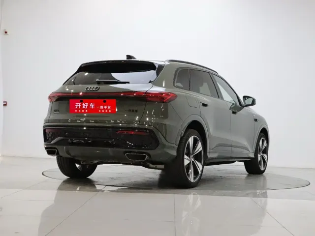 Audi Q5L — Фото автомобиля 4
