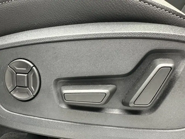 Audi Q3 — Фото автомобиля 13