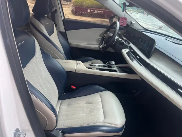 Chery Arrizo 8 — Фото автомобиля 5