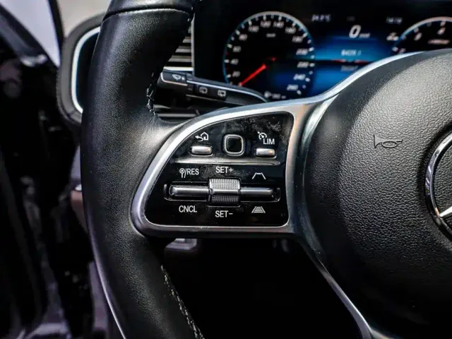 Mercedes-Benz GLE-Class — Фото автомобиля 15