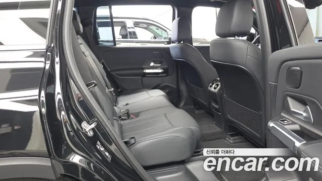 Mercedes-Benz EQB X243 — Фото автомобиля 11