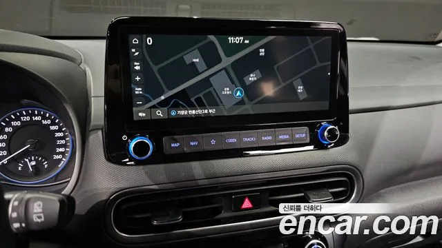 Hyundai Kona Kona (New) — Фото автомобиля 16
