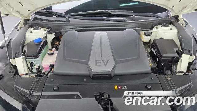 Kia EV6 — Фото автомобиля 6