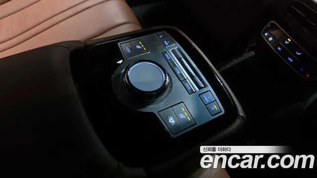 Genesis G80 RG3 — Фото автомобиля 24