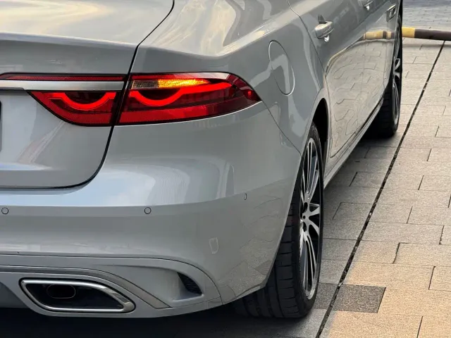 Jaguar XFL — Фото автомобиля 15