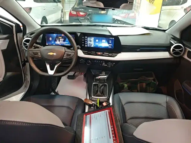 Chevrolet Monza — Фото автомобиля 9