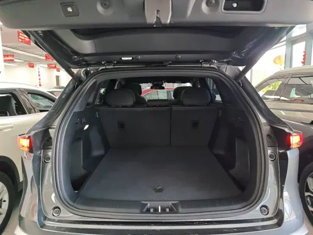 Changan CS75 Plus — Фото автомобиля 18