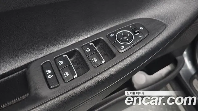 Hyundai Grandeur — Фото автомобиля 22