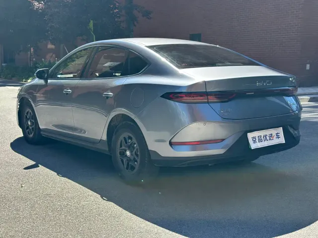 BYD Qin PLUS — Фото автомобиля 7