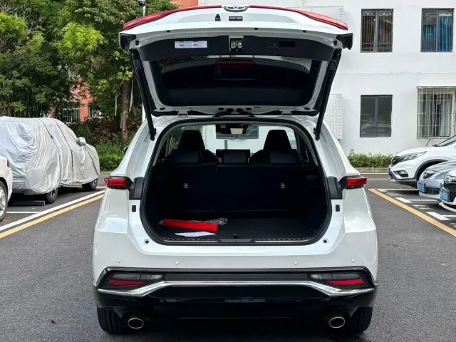 Toyota Venza — Фото автомобиля 9