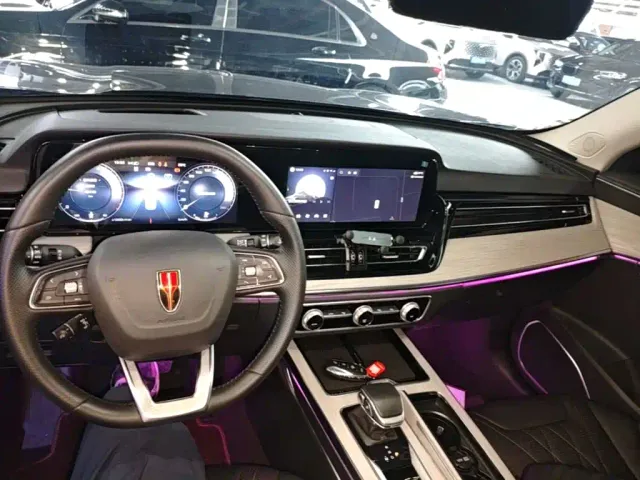 Hongqi HS5 — Фото автомобиля 9