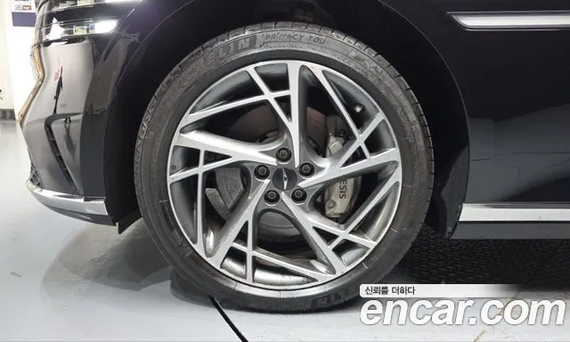 Genesis G90 RS4 — Фото автомобиля 5