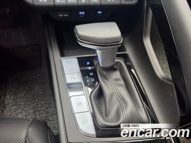 Hyundai AVANTE Новый Avante (CN7) — Фото автомобиля 9