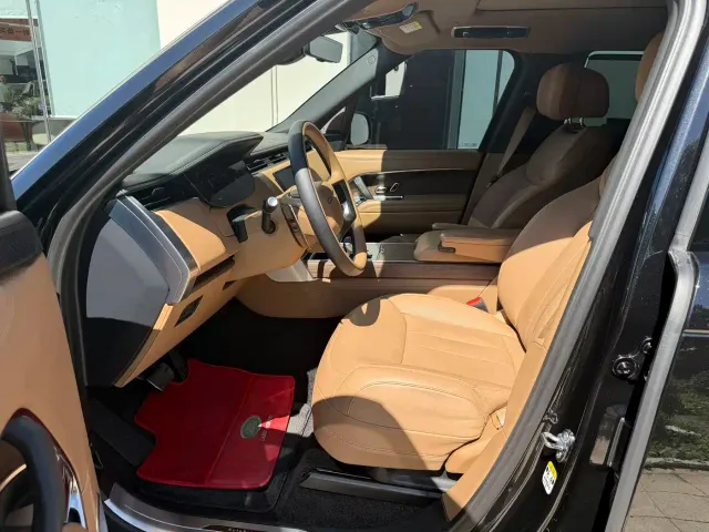 Land Rover Range Rover — Фото автомобиля 6