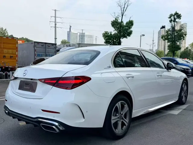 Mercedes-Benz C-Class — Фото автомобиля 5