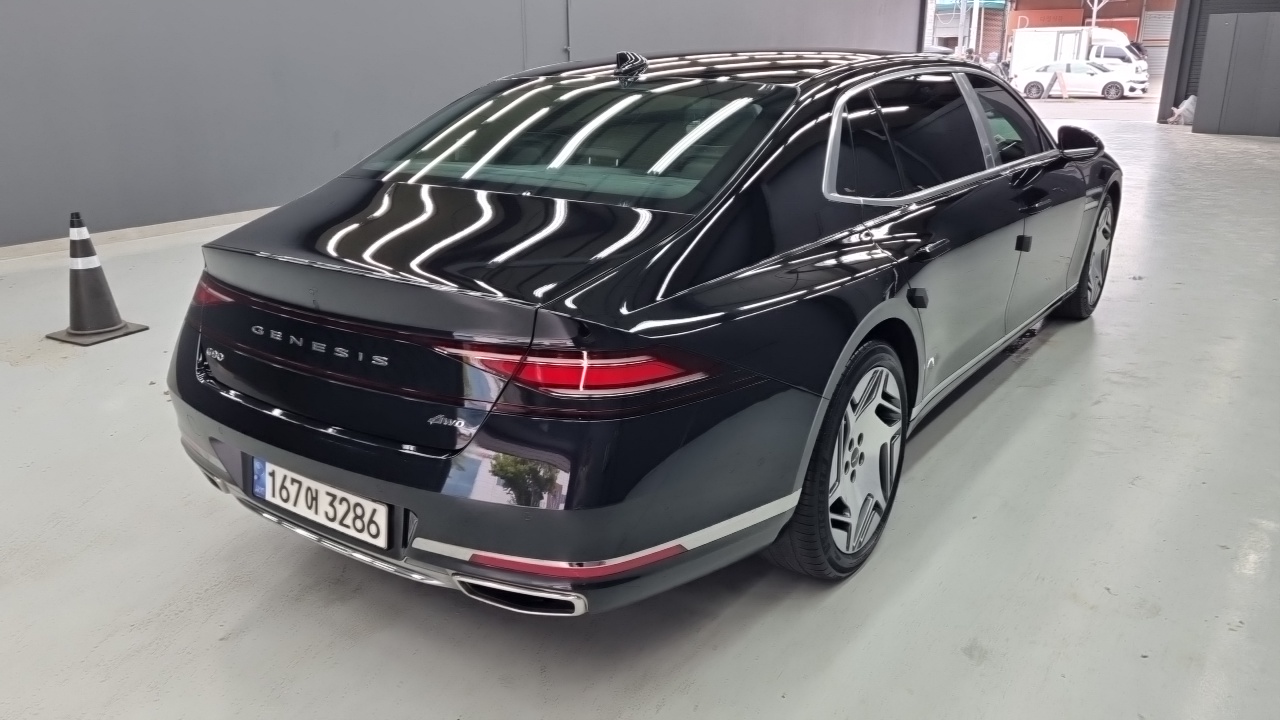 Genesis G90 RS4 — Фото автомобиля 2