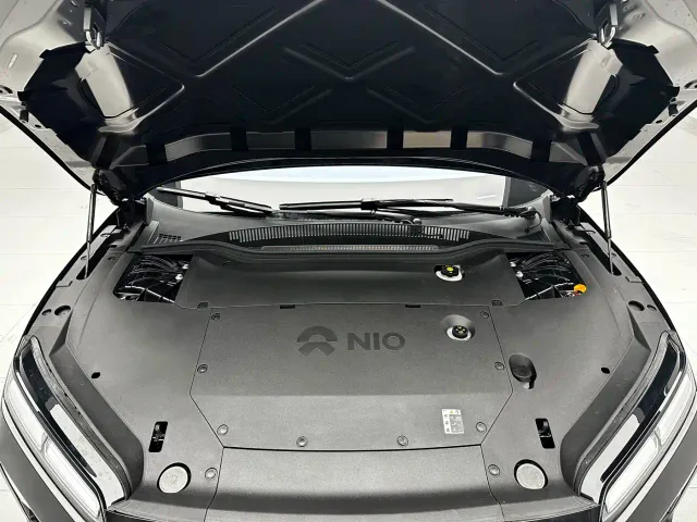 Nio ET5 Touring — Фото автомобиля 19