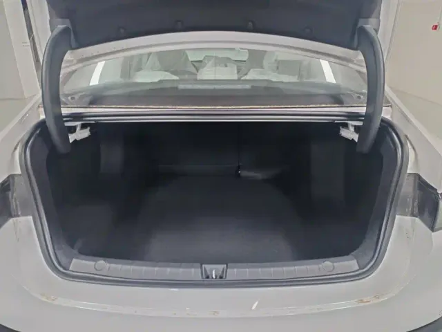 BYD Seal 05 DM-i — Фото автомобиля 18