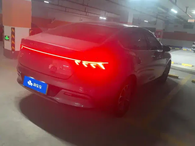 BYD Qin PLUS — Фото автомобиля 3