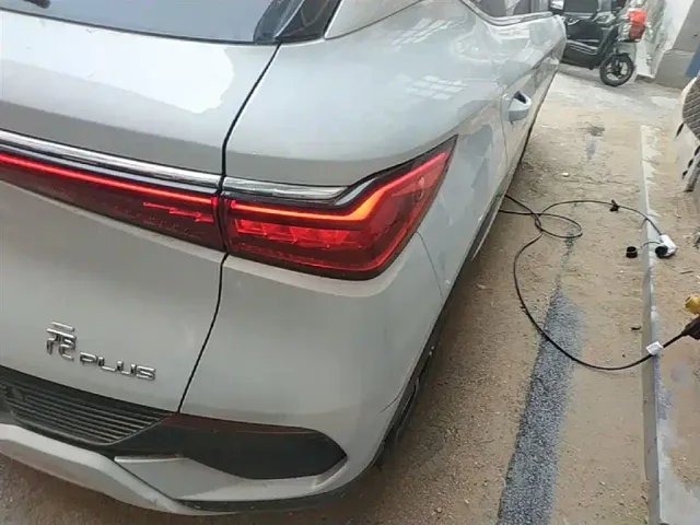 BYD Yuan PLUS — Фото автомобиля 7