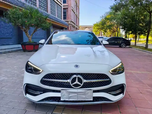 Mercedes-Benz C-Class — Фото автомобиля 6