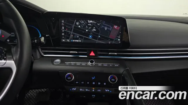 Hyundai Avante CN7 — Фото автомобиля 13