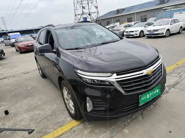 Chevrolet Equinox — Фото автомобиля 3
