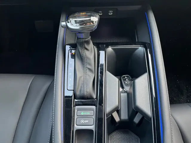 Honda Accord — Фото автомобиля 10