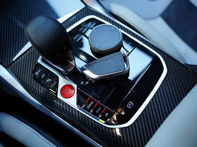 BMW BMW M3 2024 M3 Sedan M xDrive Competition — Фото автомобиля 7