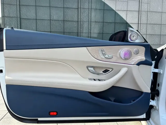 Mercedes-Benz E-Class — Фото автомобиля 14