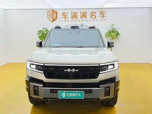 BYD FangChengBao Leopard 8 — Фото автомобиля 12