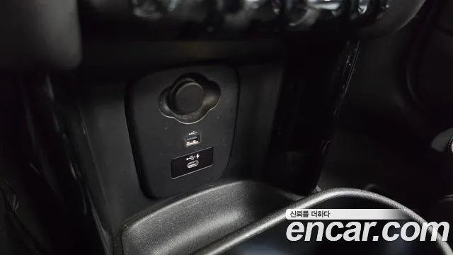 MINI Cooper Cooper Electric — Фото автомобиля 29