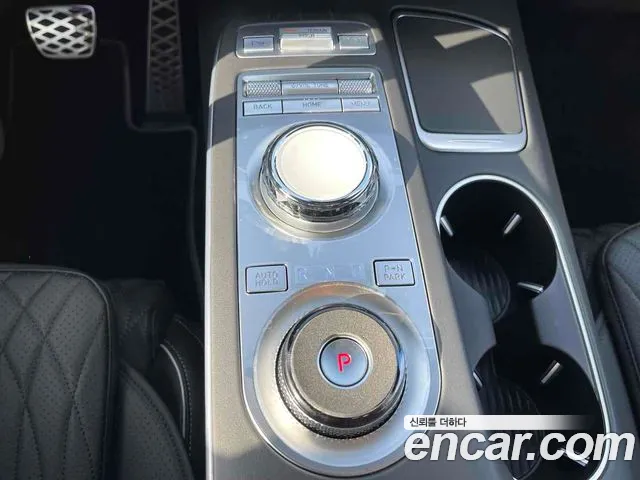 Genesis GV70 3.5T Бензин AWD — Фото автомобиля 13