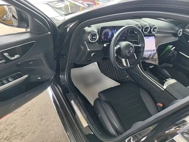 Mercedes-Benz C-Class — Фото автомобиля 15