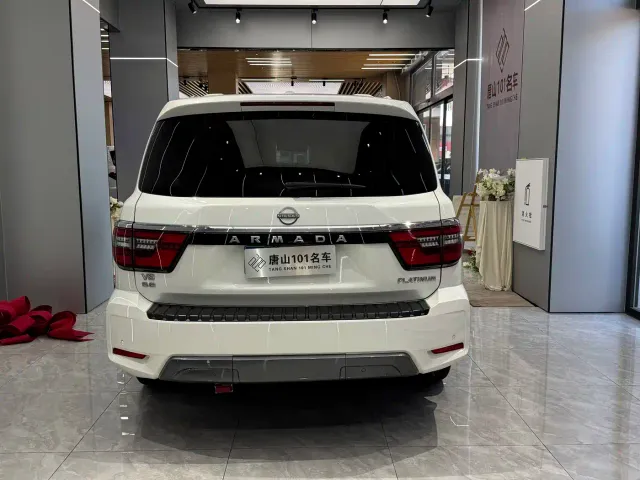 Nissan Patrol — Фото автомобиля 5