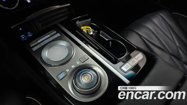 Genesis G80 RG3 — Фото автомобиля 12
