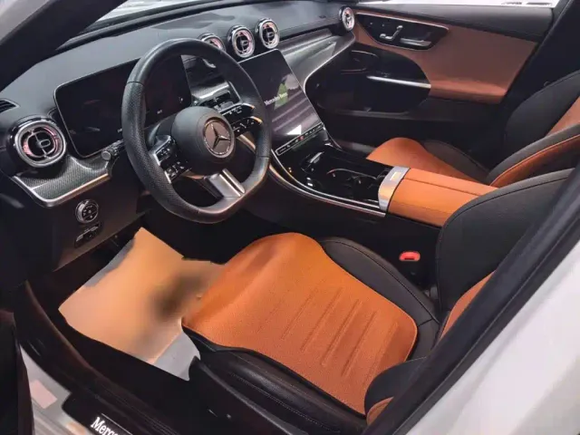 Mercedes-Benz C-Class — Фото автомобиля 9