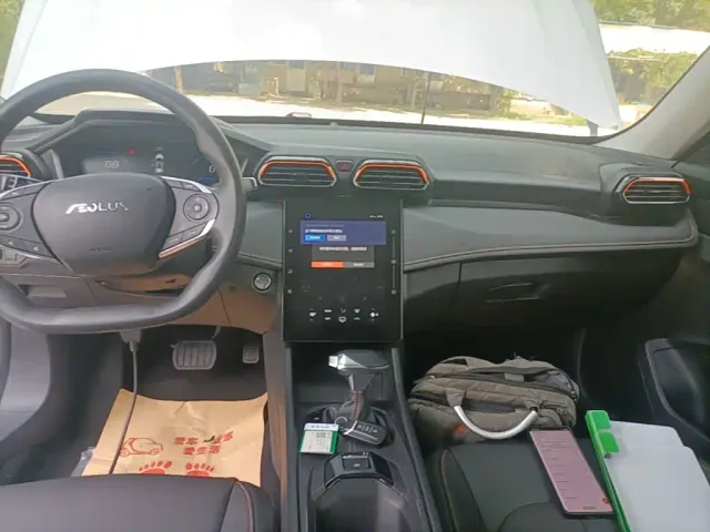 Dongfeng Yixuan GS — Фото автомобиля 12