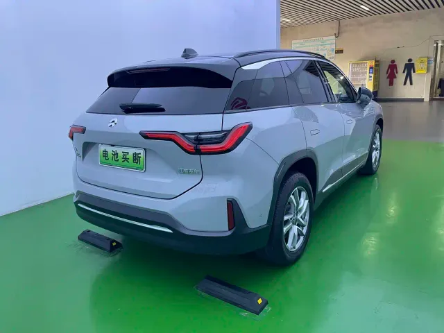 Nio ES6 — Фото автомобиля 21