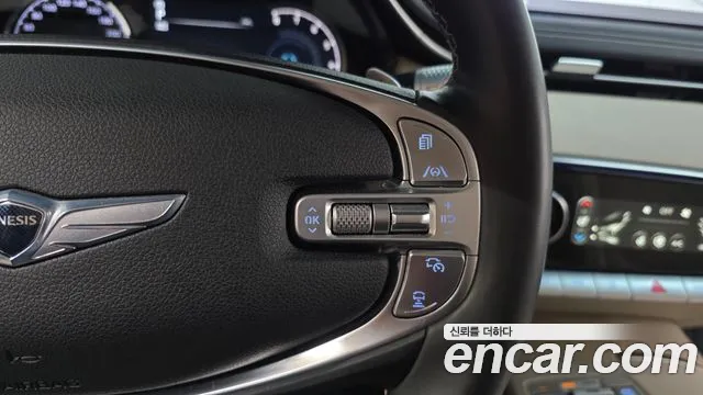 Genesis GV70 — Фото автомобиля 30