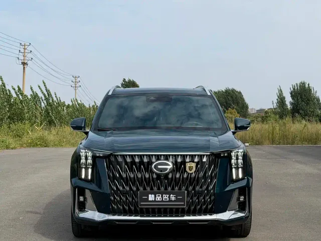 GAC Trumpchi GS8 — Фото автомобиля 2