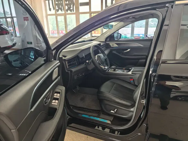 Jetour X90 — Фото автомобиля 7