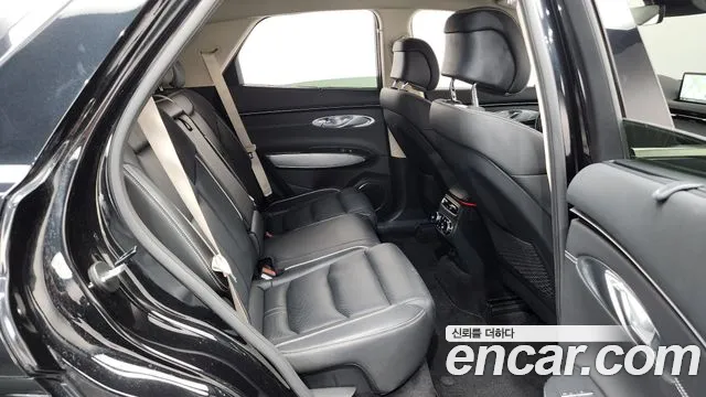 Genesis GV70 Electrified GV70 — Фото автомобиля 17