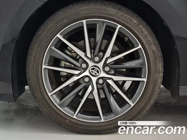 Toyota Camry XV70 — Фото автомобиля 4